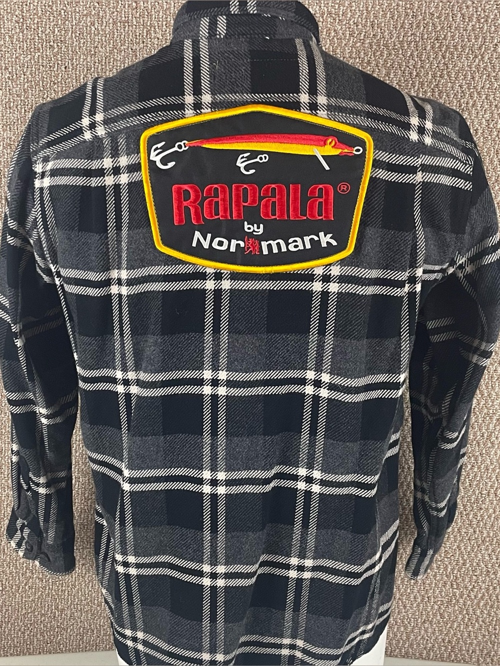 Angry Minnow Shirt Men’s Large Rapala Normark Flannel Button Up Fishing R1